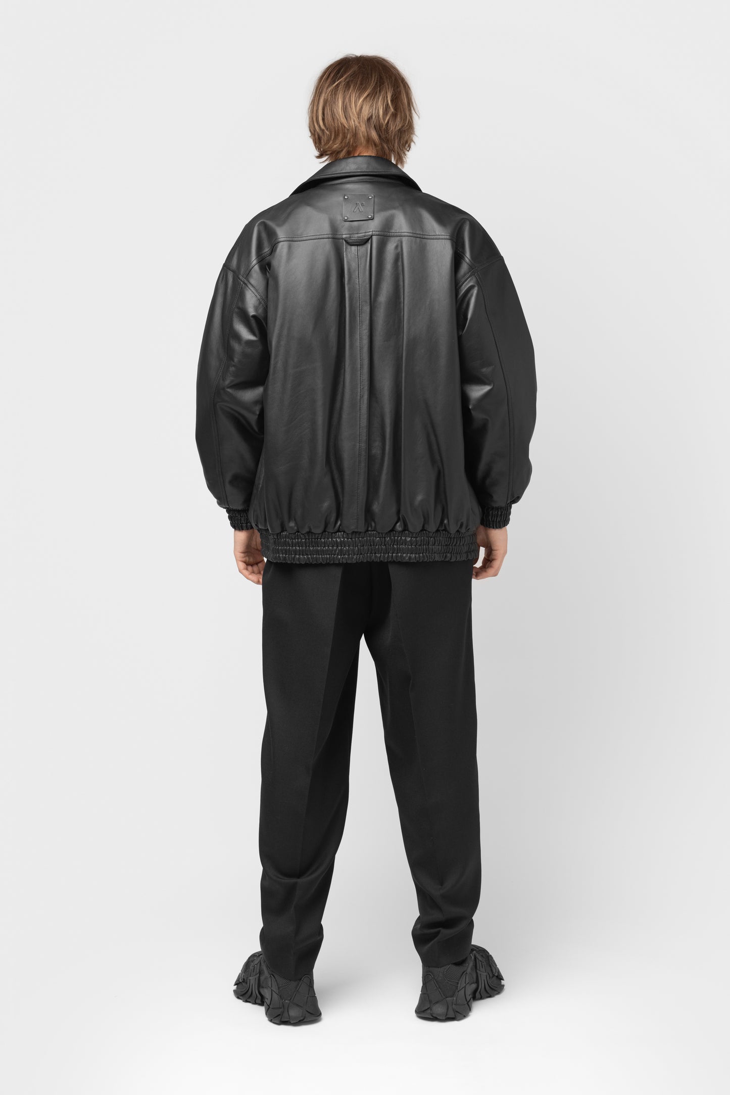 NATŪRALIOS ODOS PAŠILTINTAS BOMBERIS