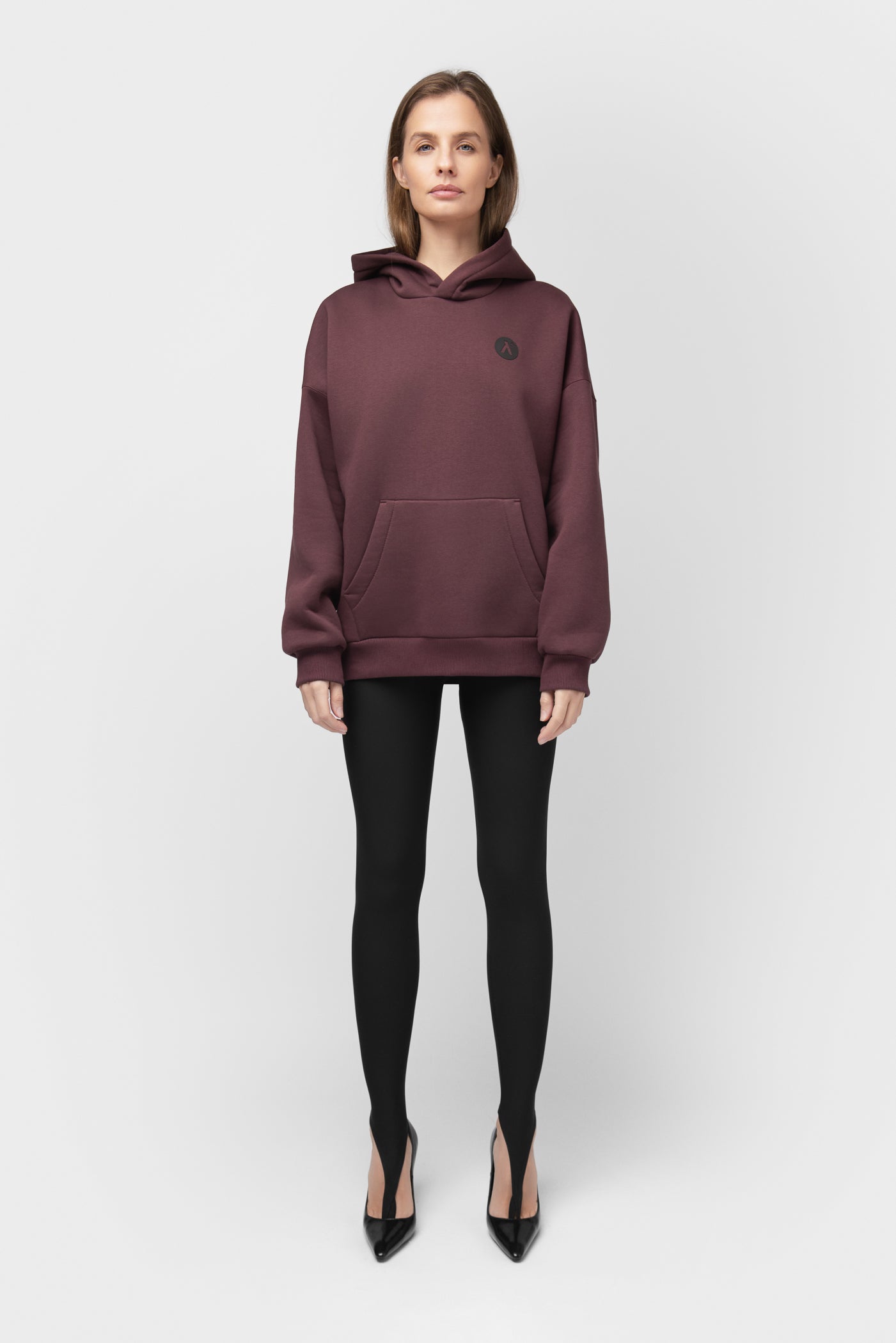 OVERSIZED HOODIE SU PŪKU