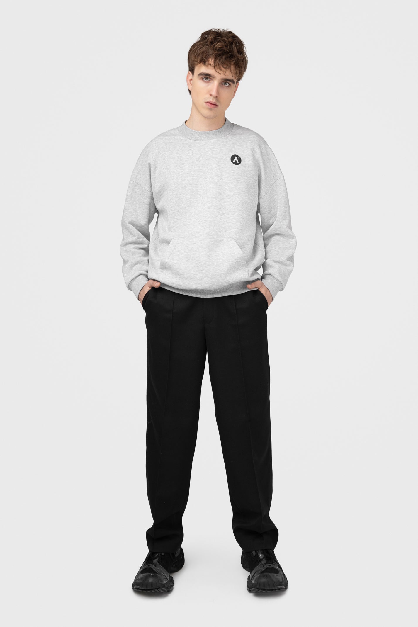 OVERSIZED SWEATSHIRT SU PŪKU