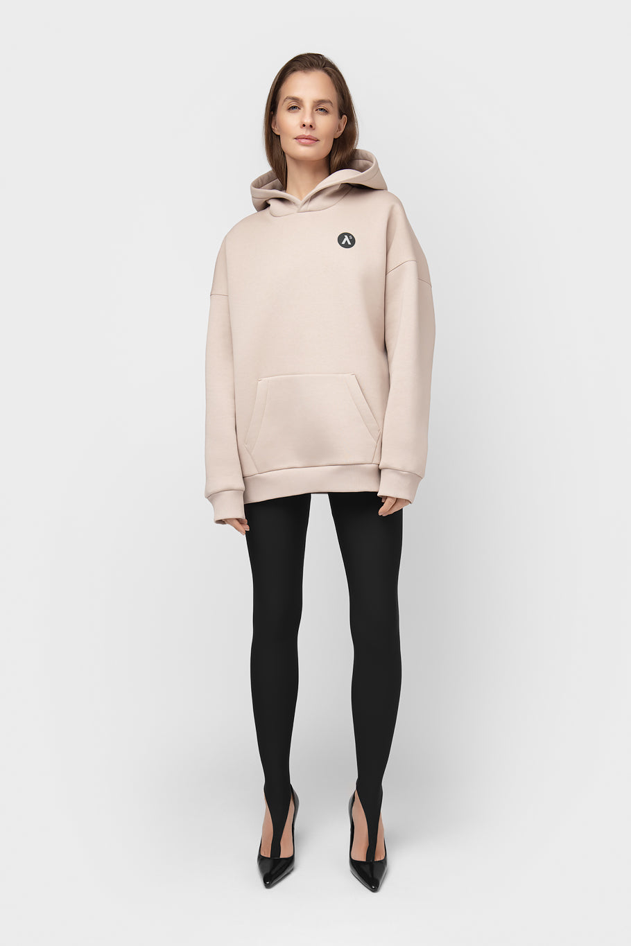 OVERSIZED HOODIE SU PŪKU