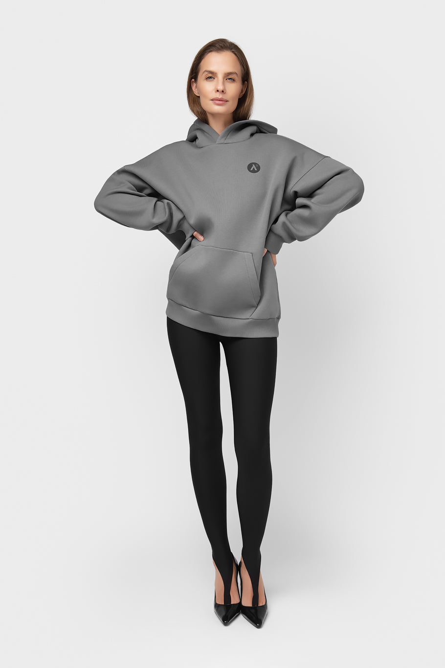 OVERSIZED HOODIE SU PŪKU