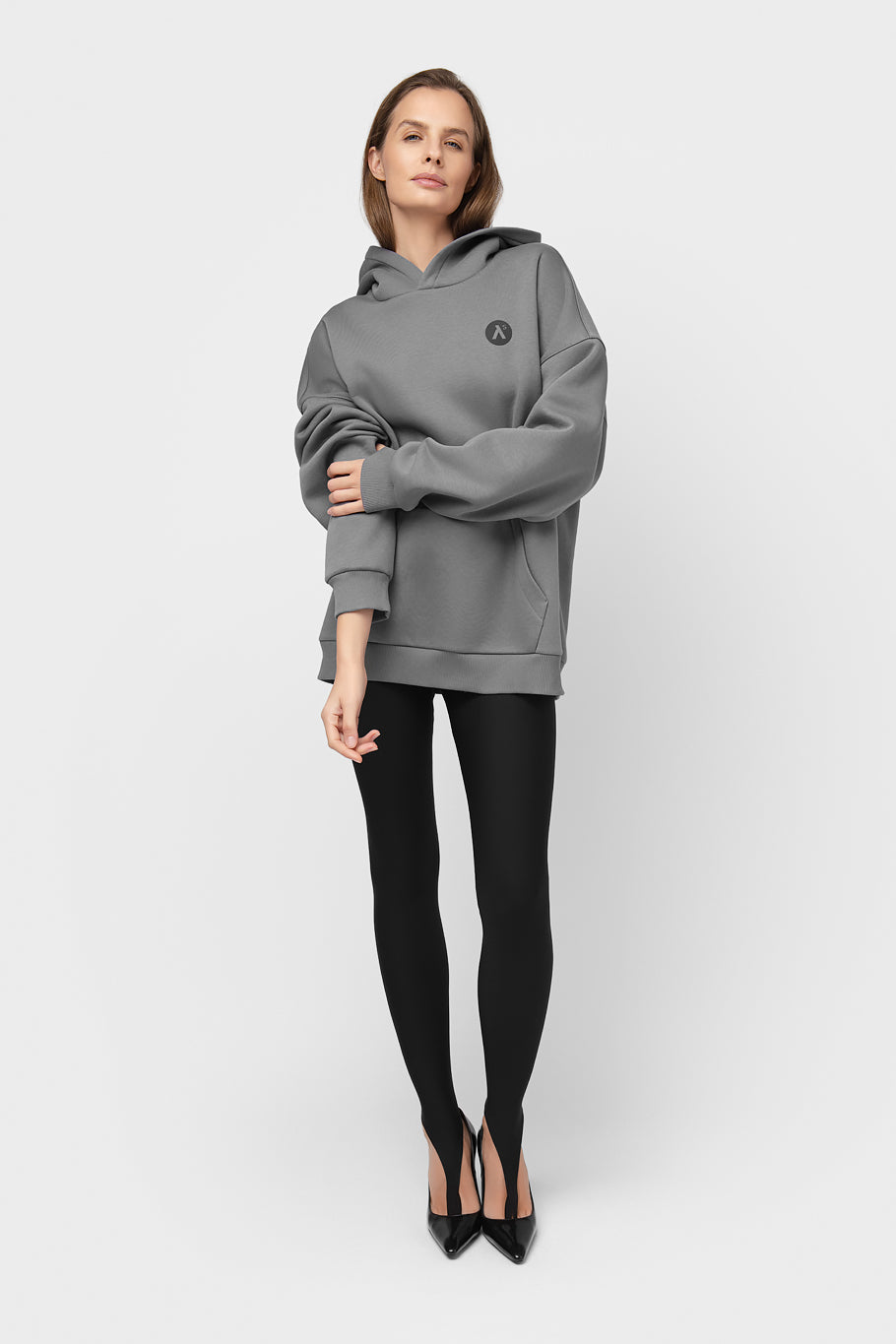 OVERSIZED HOODIE SU PŪKU