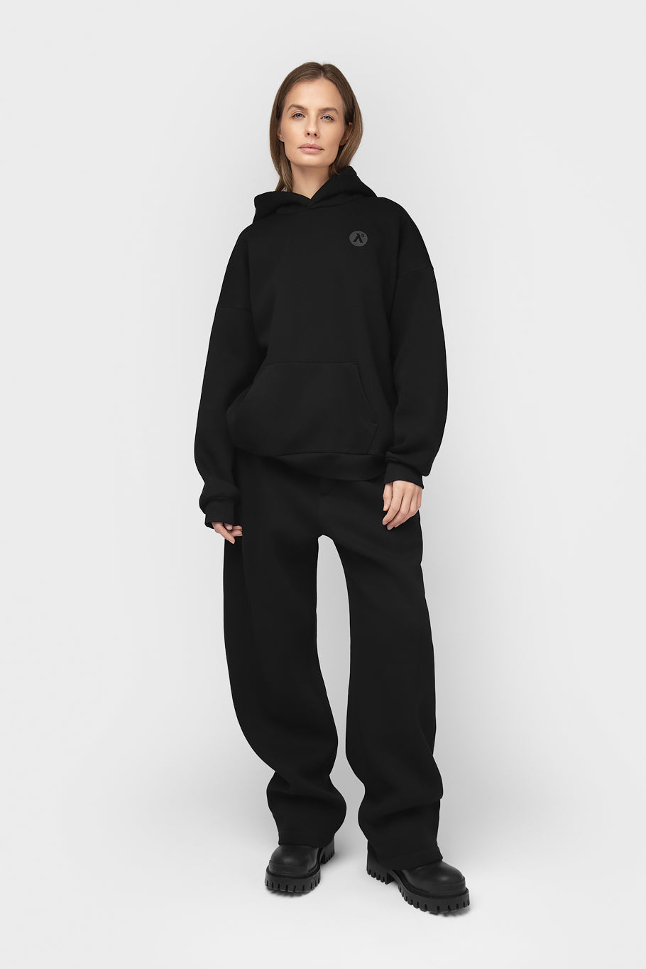 OVERSIZED HOODIE SU PŪKU