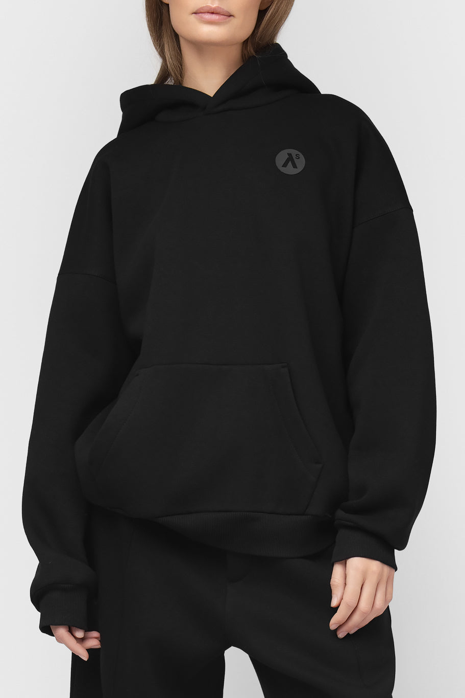 OVERSIZED HOODIE SU PŪKU