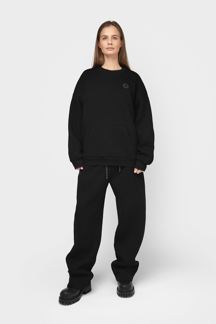 OVERSIZED SWEATSHIRT SU PŪKU