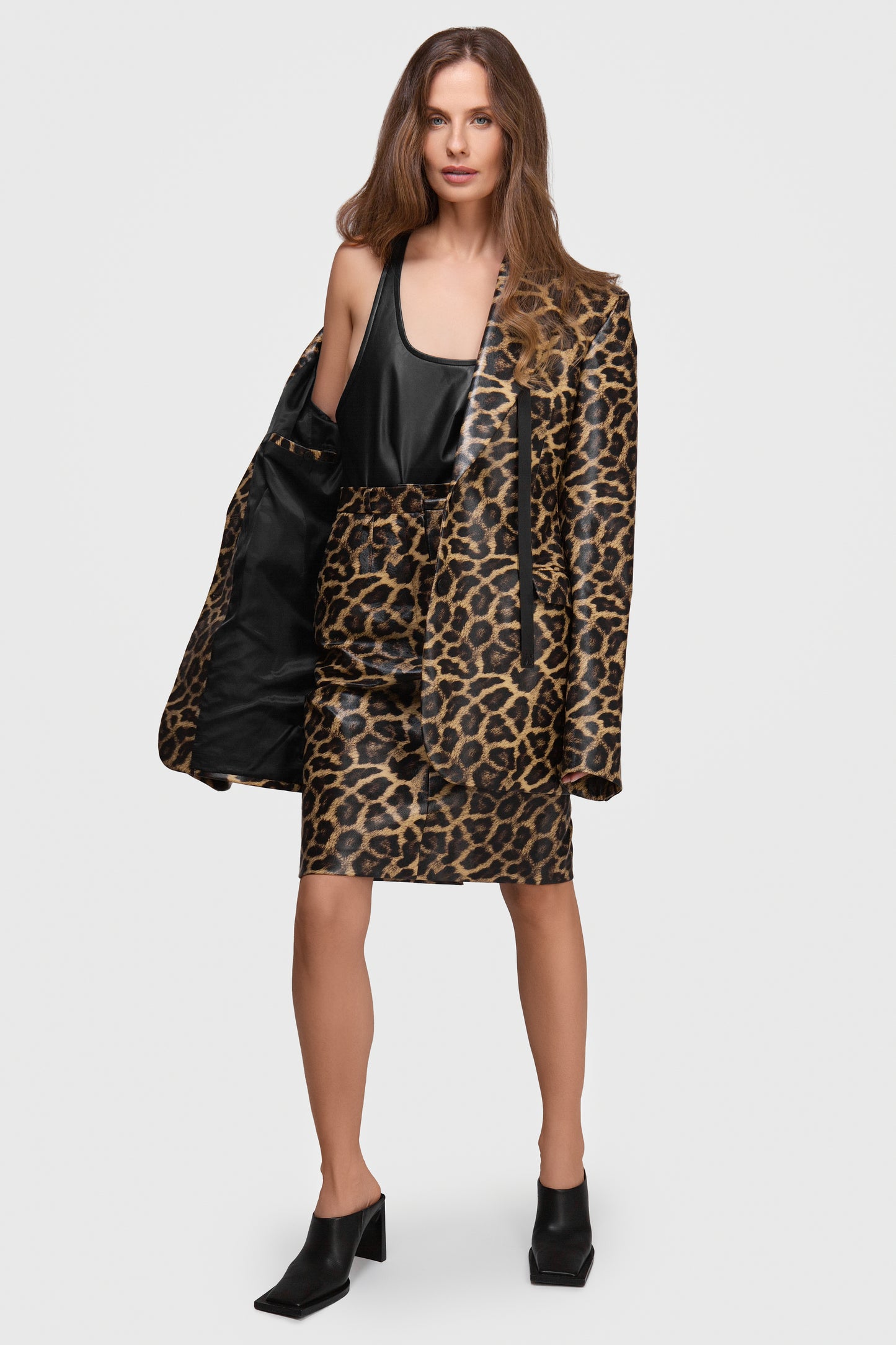 LEOPARDO RAŠTO DIRBTINĖS ŠVARKAS