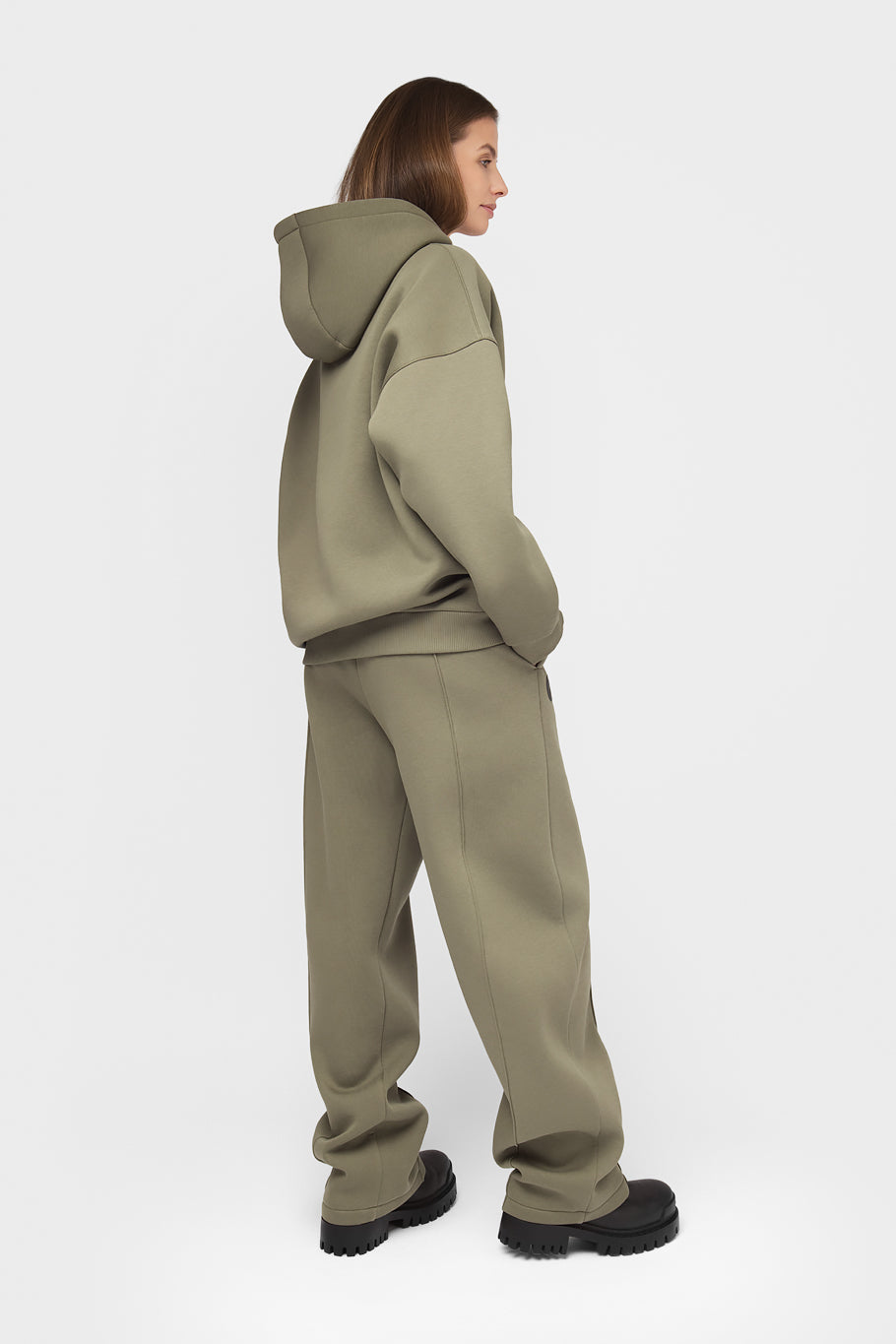 OVERSIZED HOODIE SU PŪKU