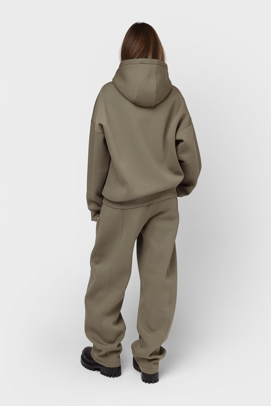 OVERSIZED HOODIE SU PŪKU
