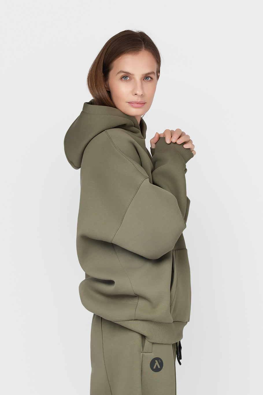 OVERSIZED HOODIE SU PŪKU