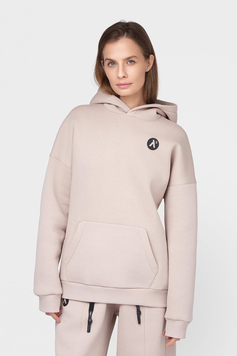 OVERSIZED HOODIE SU PŪKU