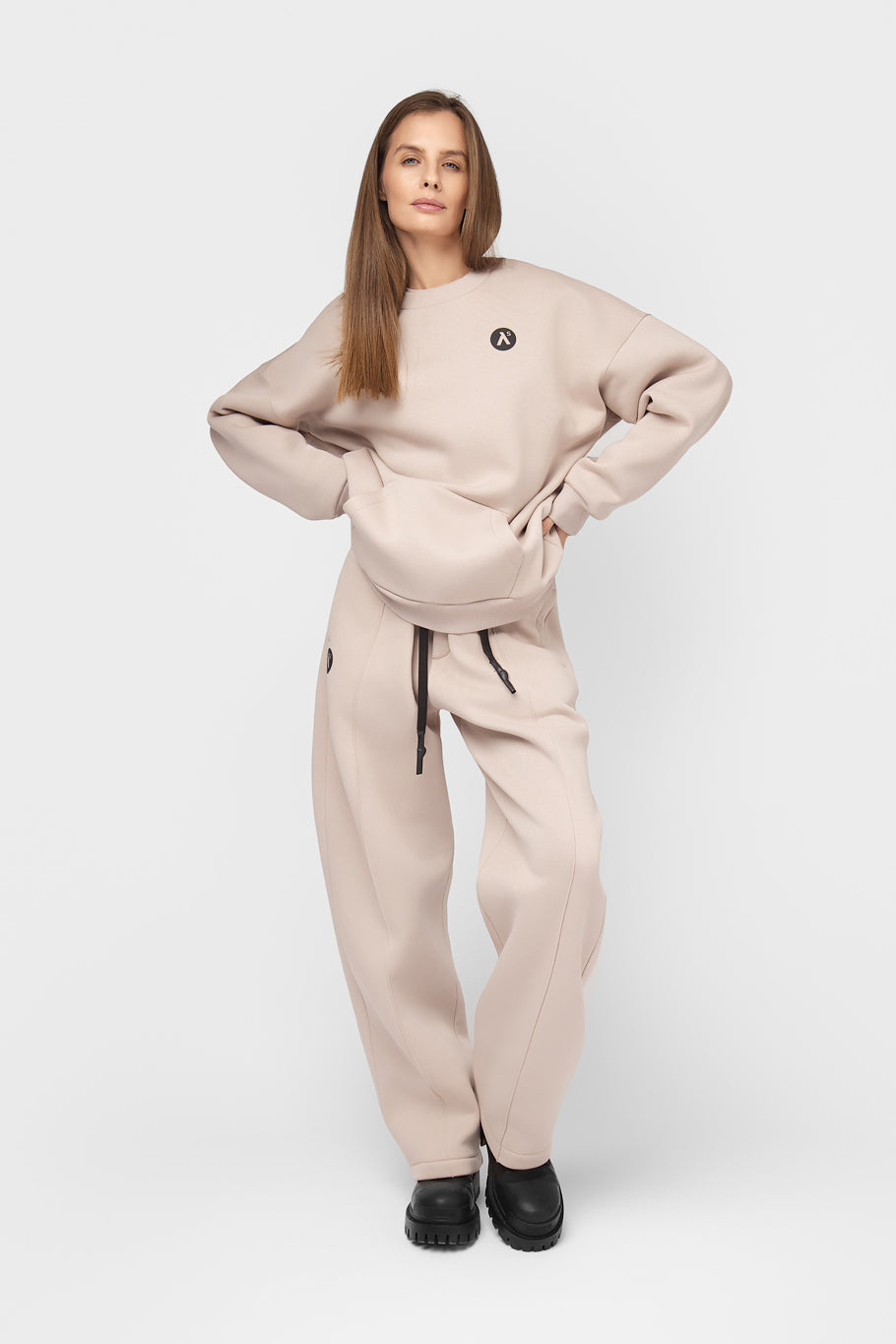 OVERSIZED SWEATSHIRT SU PŪKU