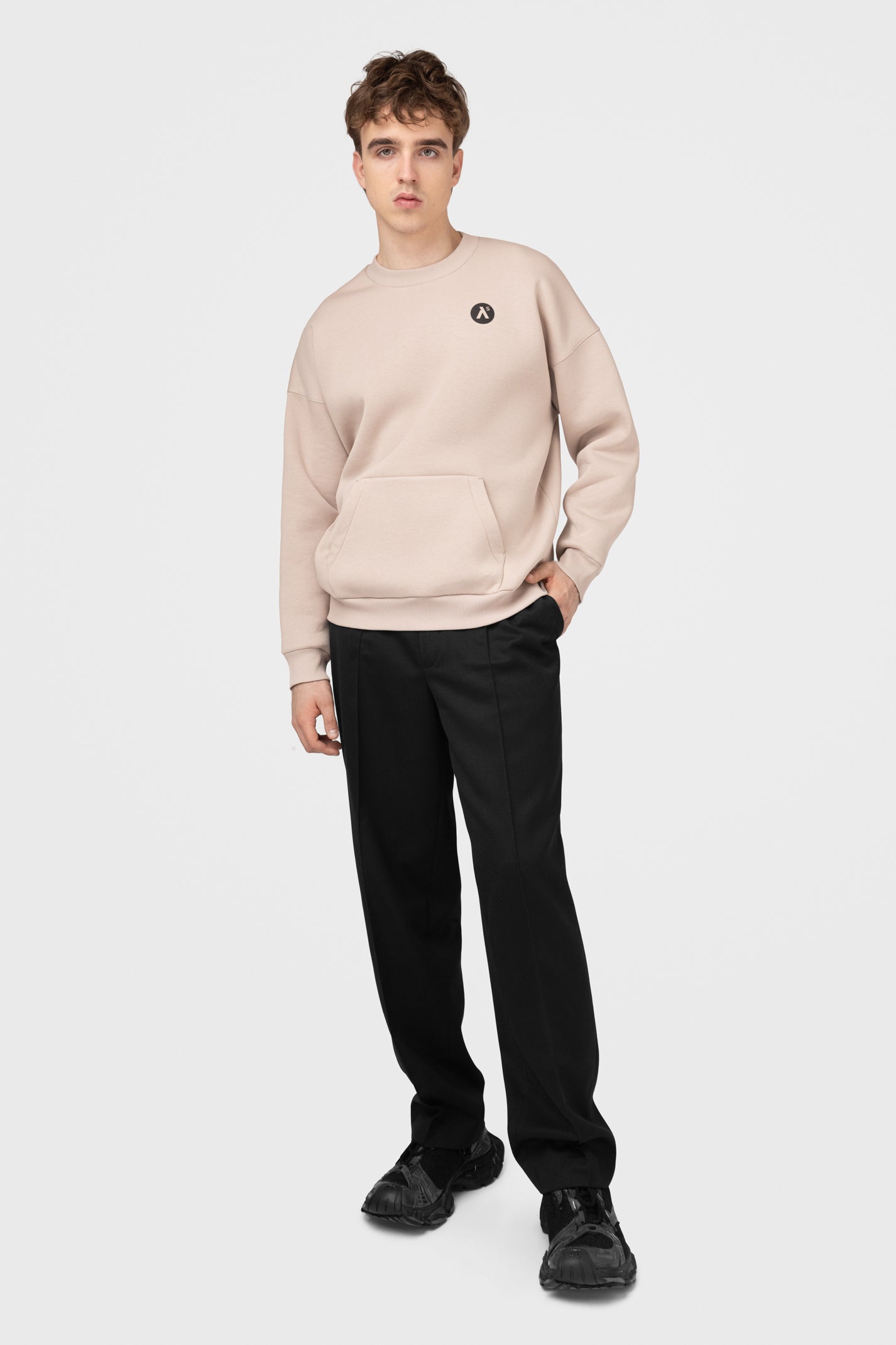 OVERSIZED SWEATSHIRT SU PŪKU