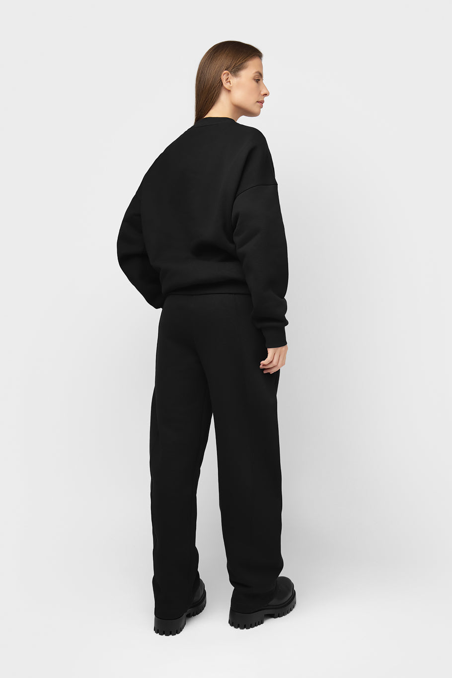 OVERSIZED SWEATSHIRT BE PŪKO