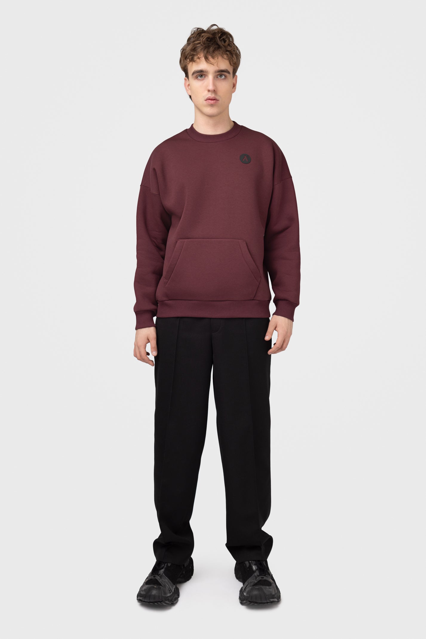 OVERSIZED SWEATSHIRT SU PŪKU
