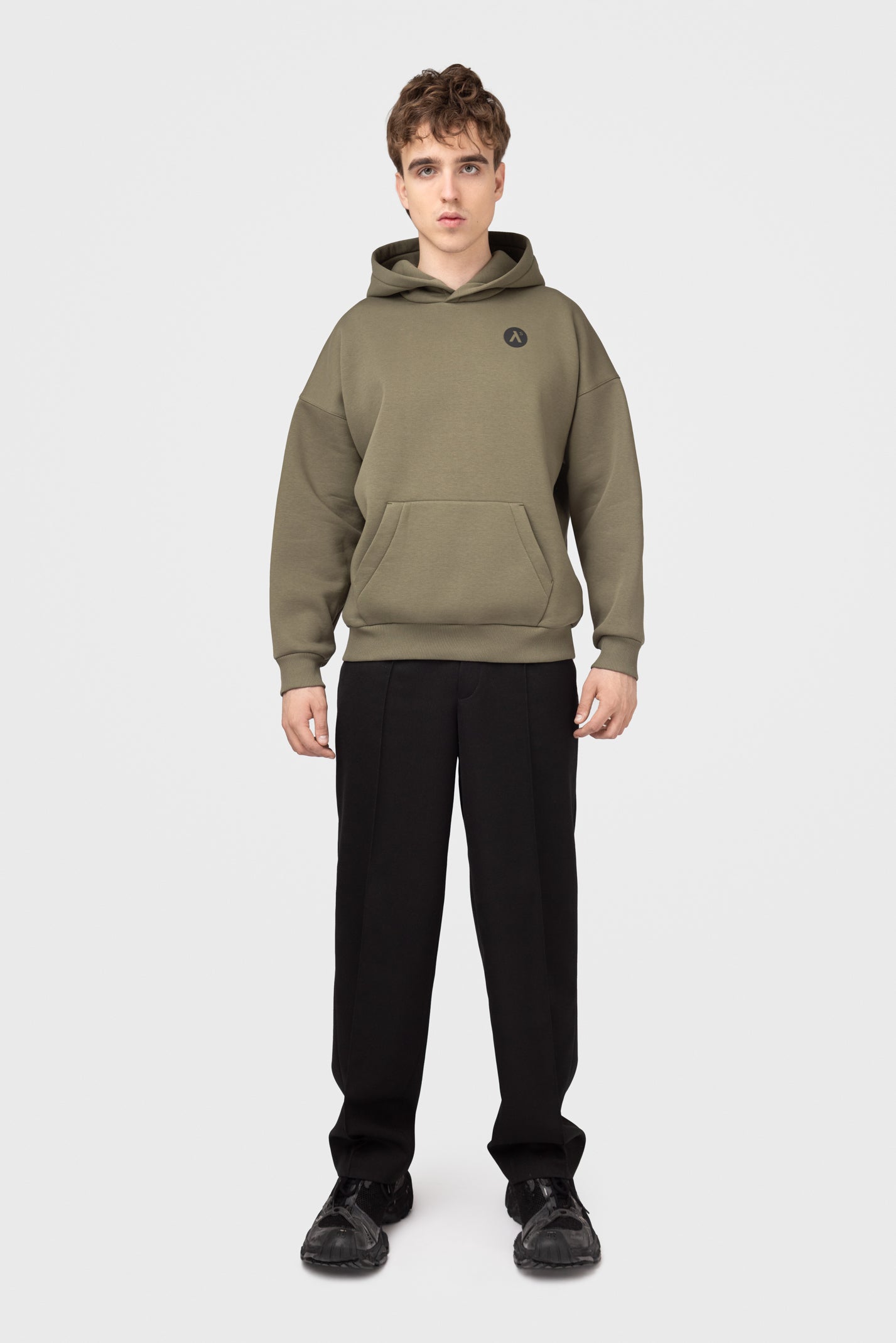 OVERSIZED HOODIE SU PŪKU