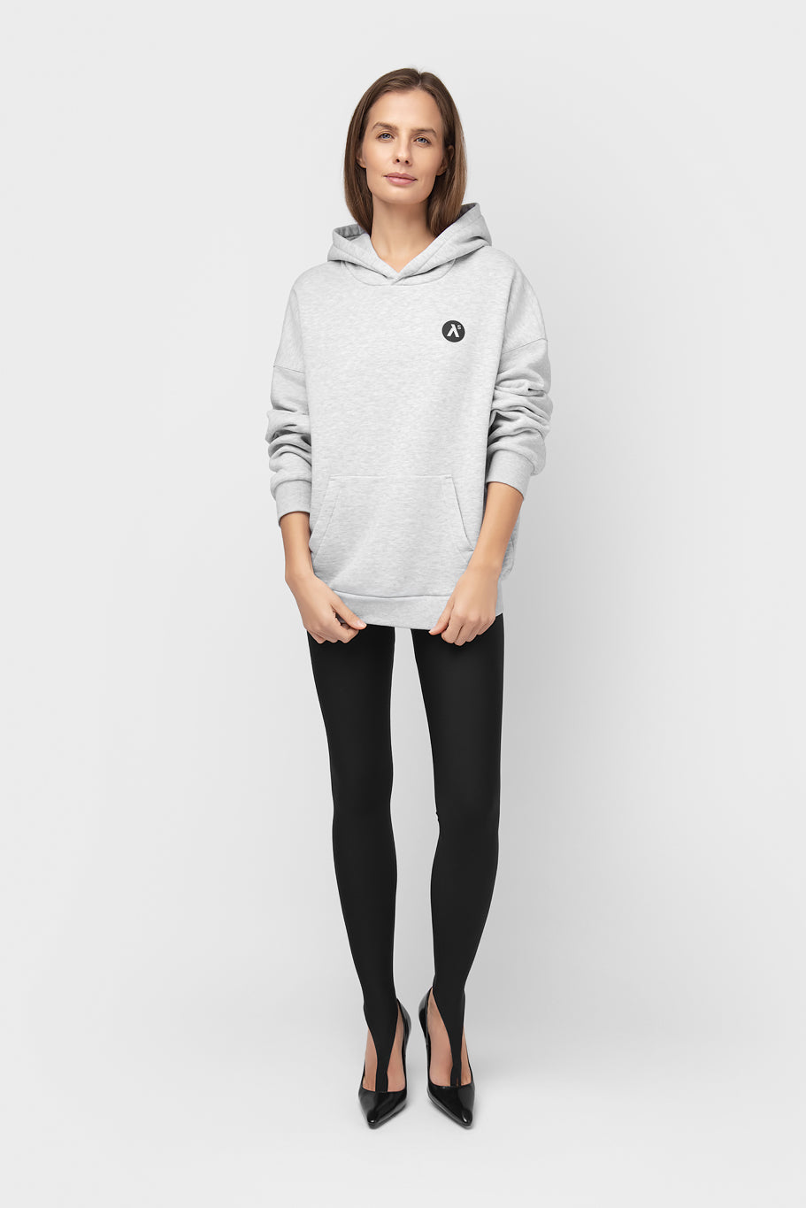 OVERSIZED HOODIE SU PŪKU