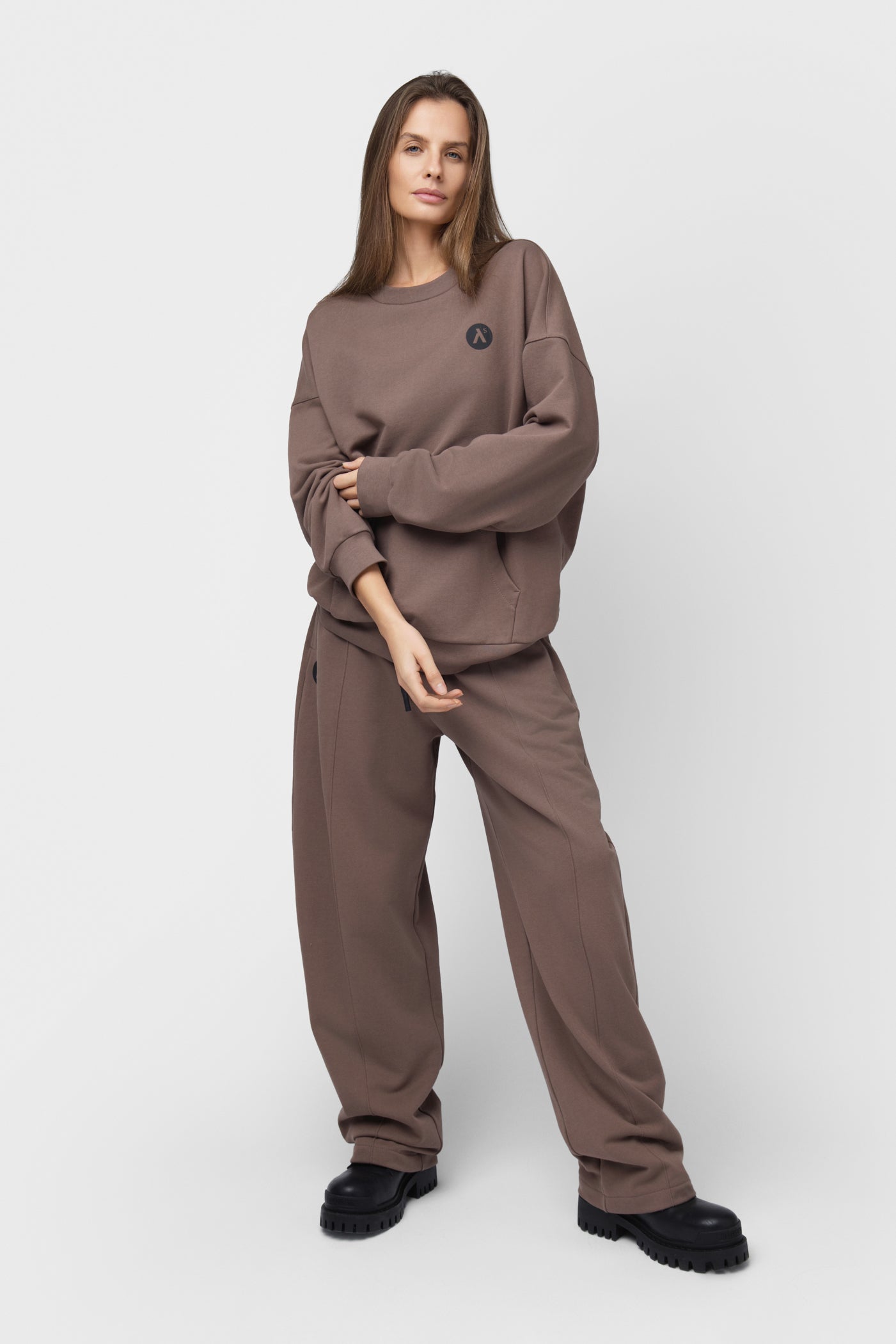 OVERSIZED SWEATSHIRT SU PŪKU