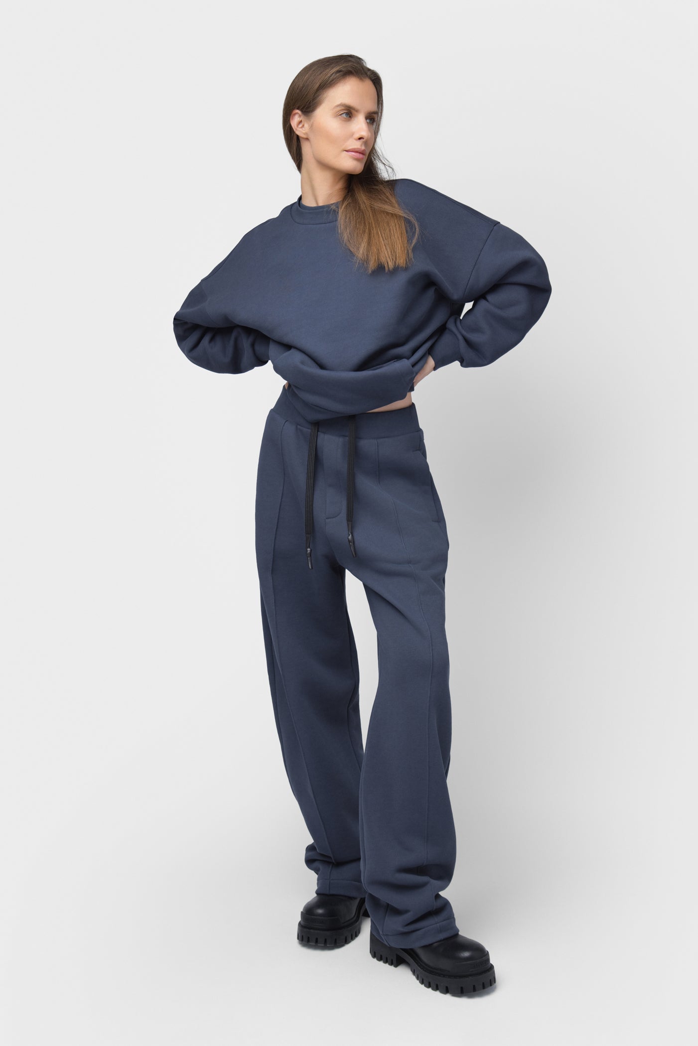 OVERSIZED SWEATSHIRT BE PŪKO
