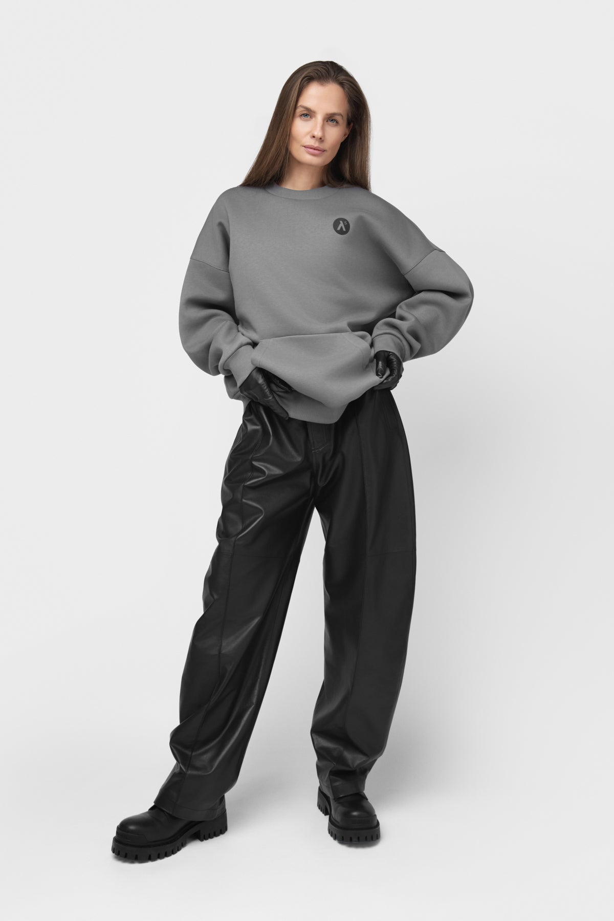 OVERSIZED SWEATSHIRT SU PŪKU