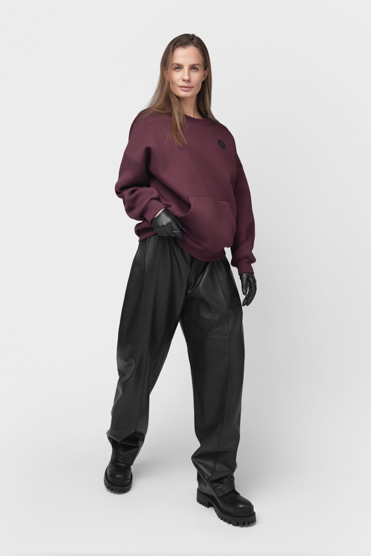 OVERSIZED SWEATSHIRT SU PŪKU