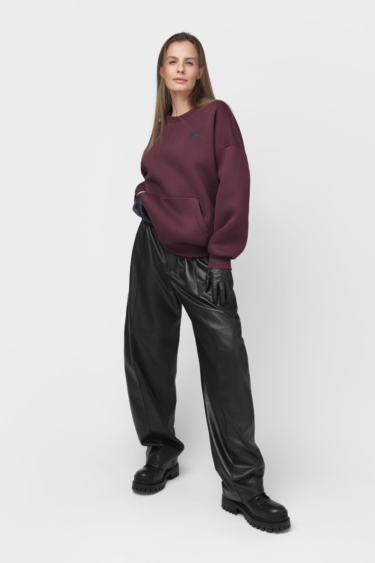 OVERSIZED SWEATSHIRT SU PŪKU