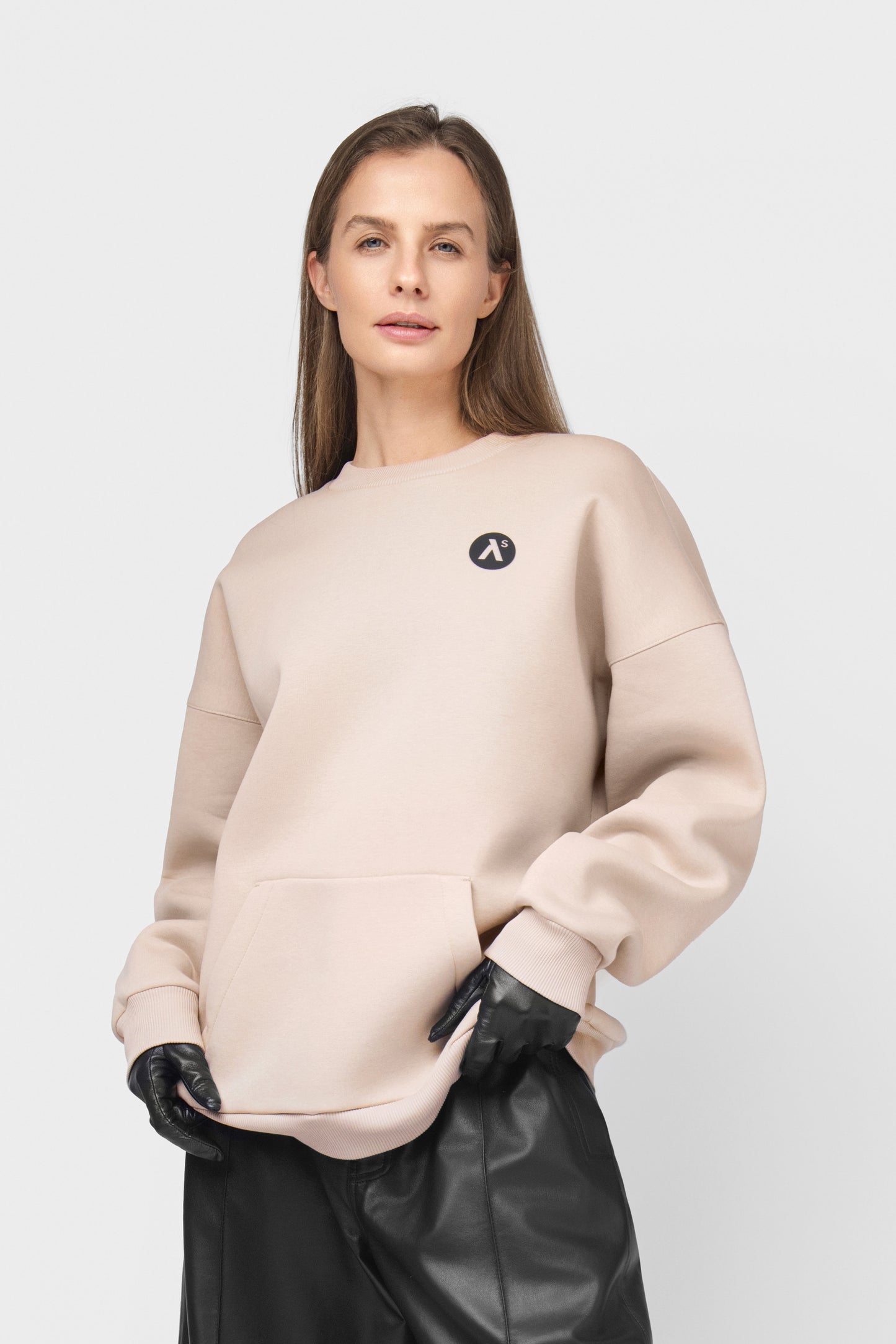 OVERSIZED SWEATSHIRT SU PŪKU