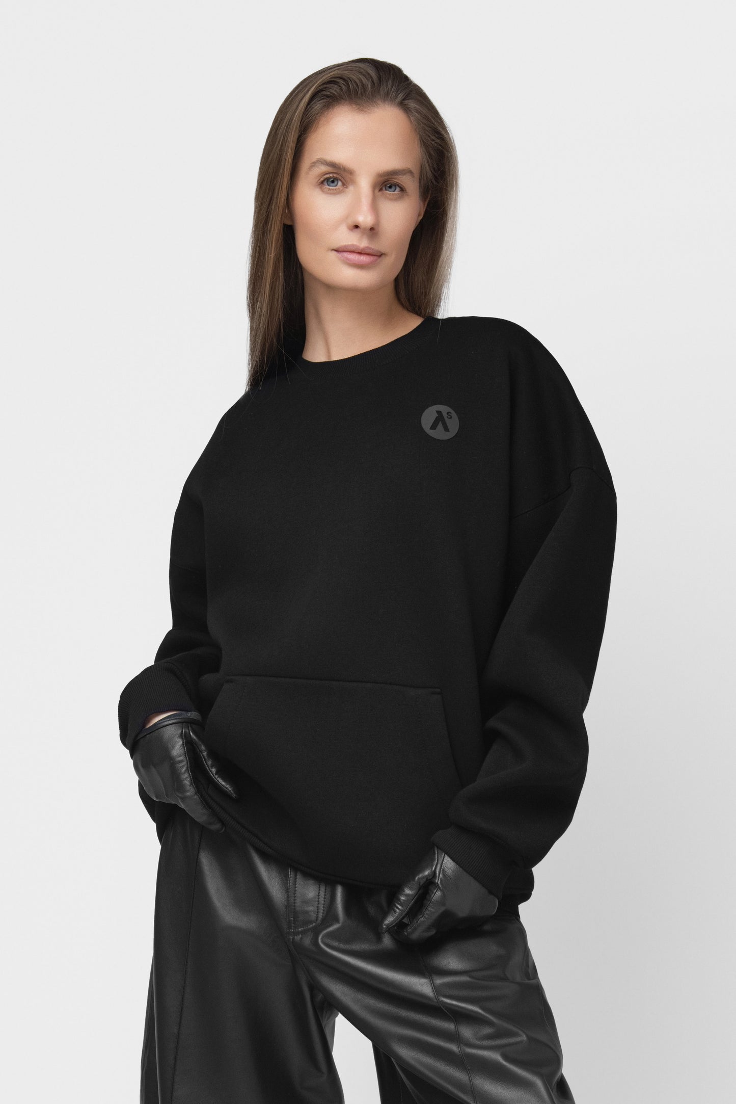 OVERSIZED SWEATSHIRT SU PŪKU