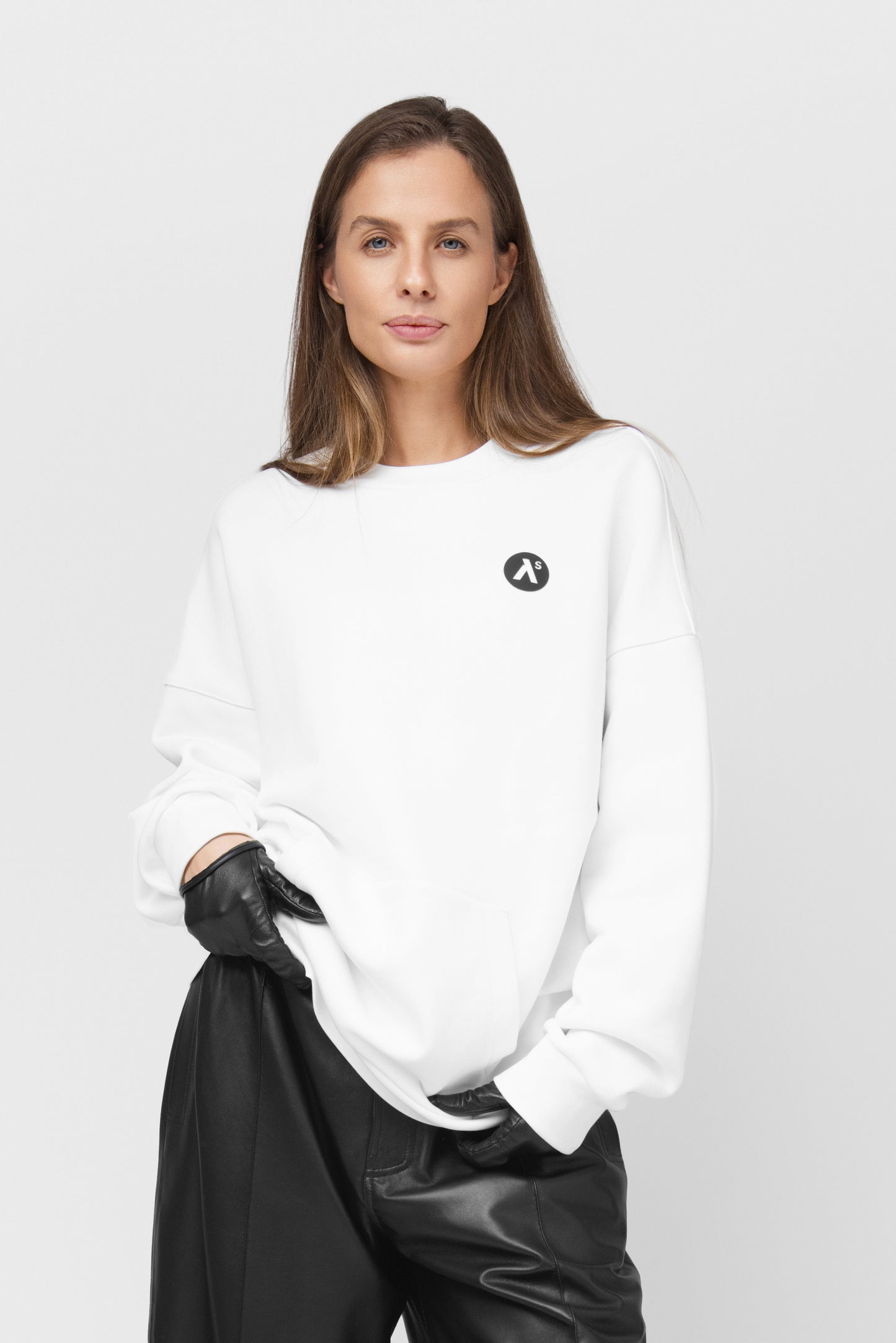 OVERSIZED SWEATSHIRT BE PŪKO
