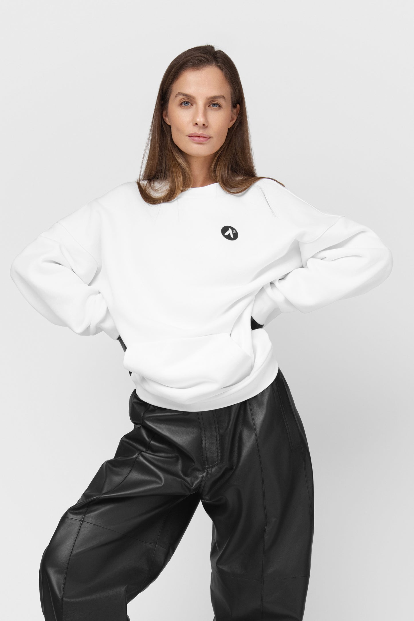 OVERSIZED SWEATSHIRT BE PŪKO