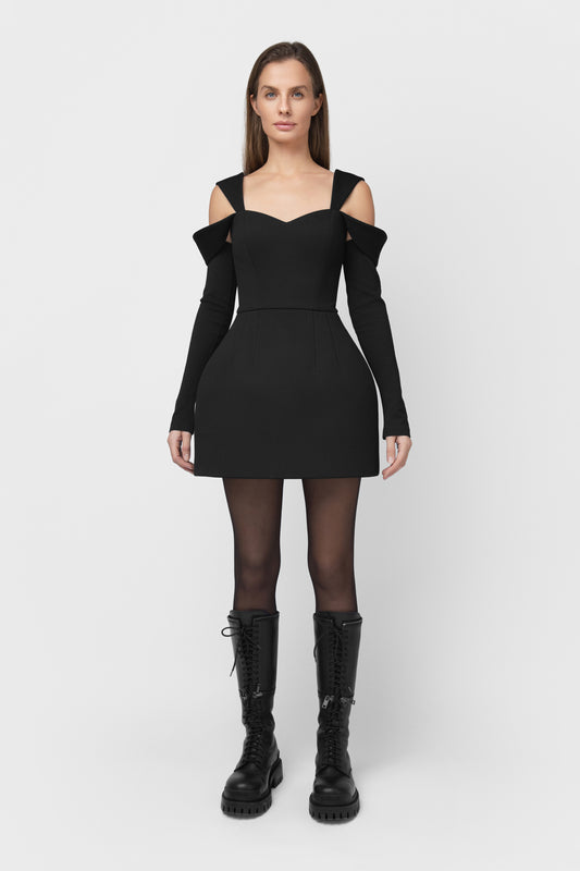 TRANSFORMABLE DRESS – KONE