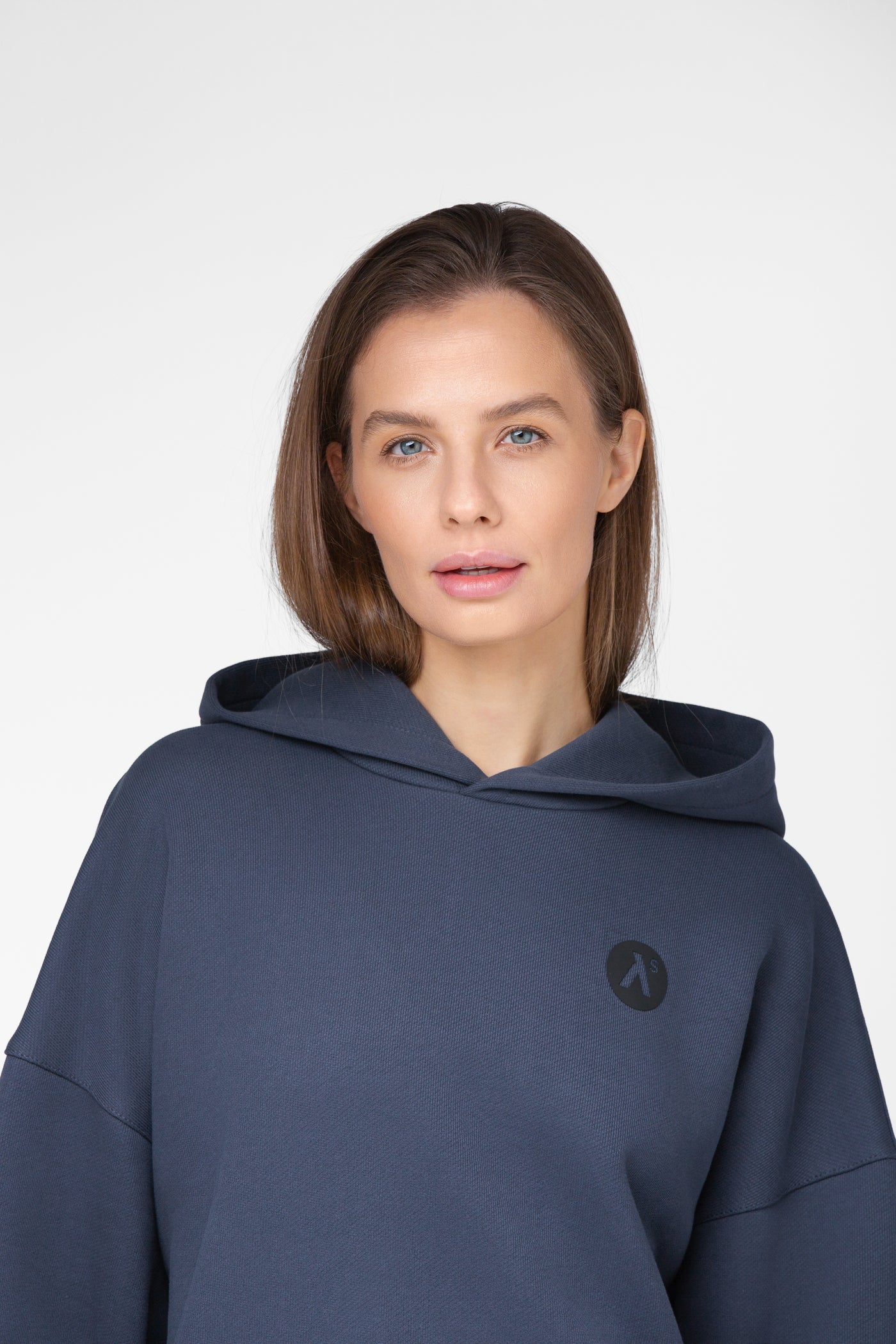OVERSIZED HOODIE BE PŪKO