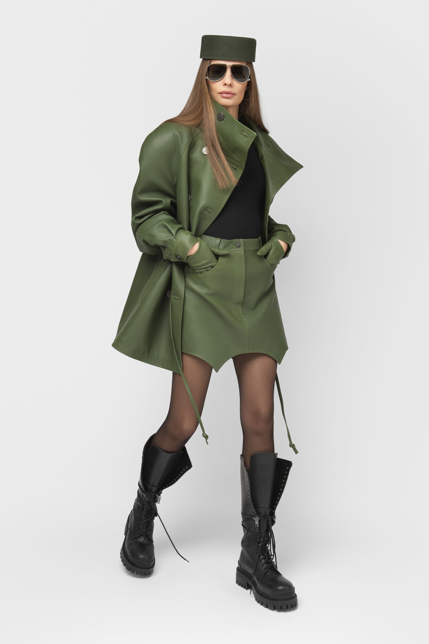 NATŪRALIOS ODOS SIJONAS SU TRIKAMPIAIS