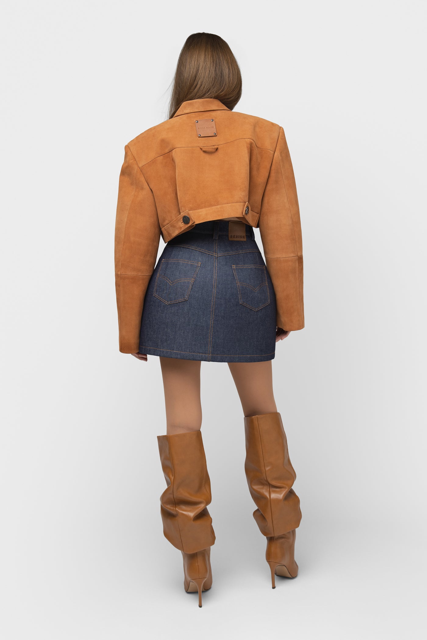 TRUMPAS NUBUKO ODOS ŠVARKAS