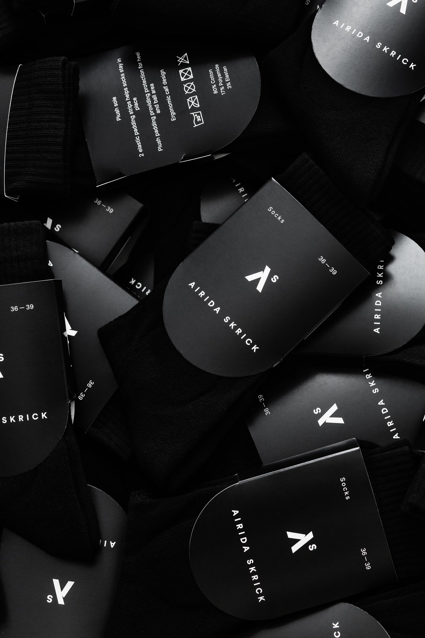 KOJINĖS SU LOGOTIPU