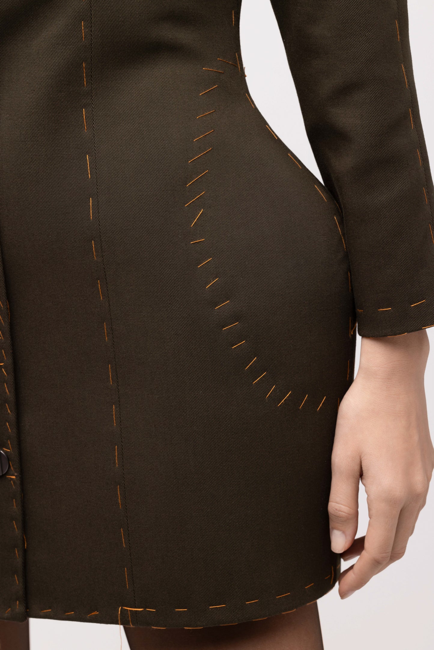 EMBLEM SUKNELĖ - KOLEKCIJA BASTED