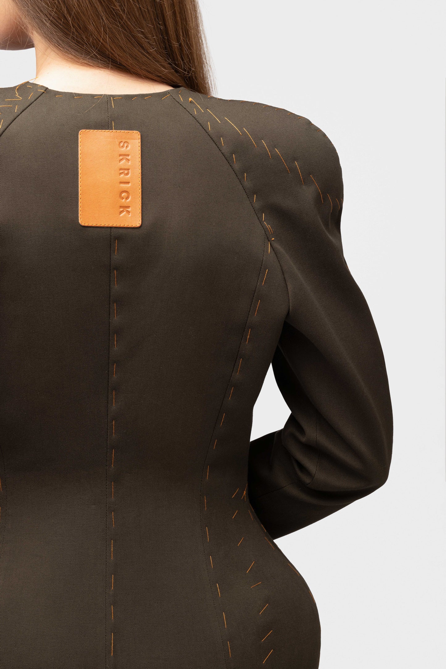 EMBLEM SUKNELĖ - KOLEKCIJA BASTED