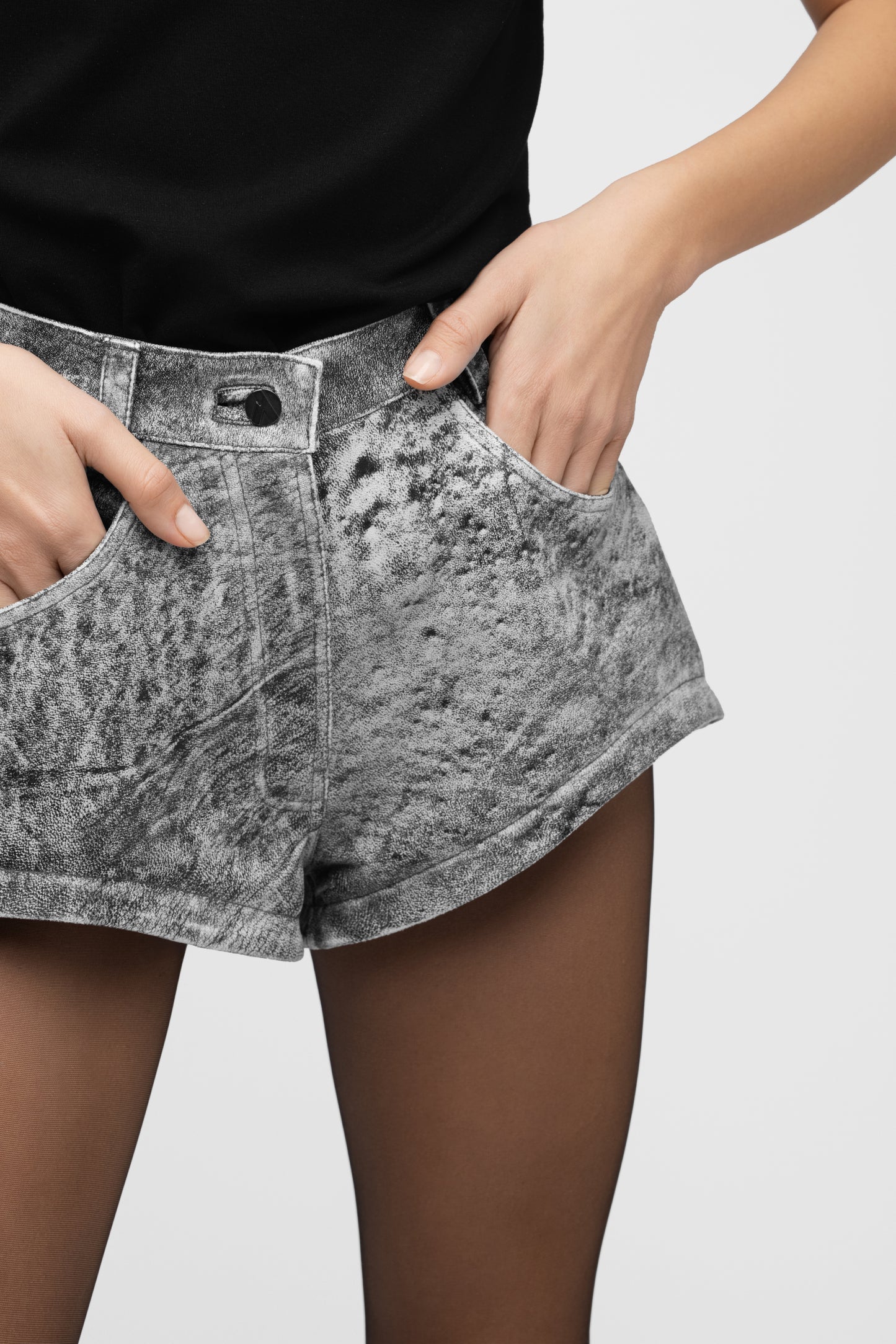 JEANS SHORTS