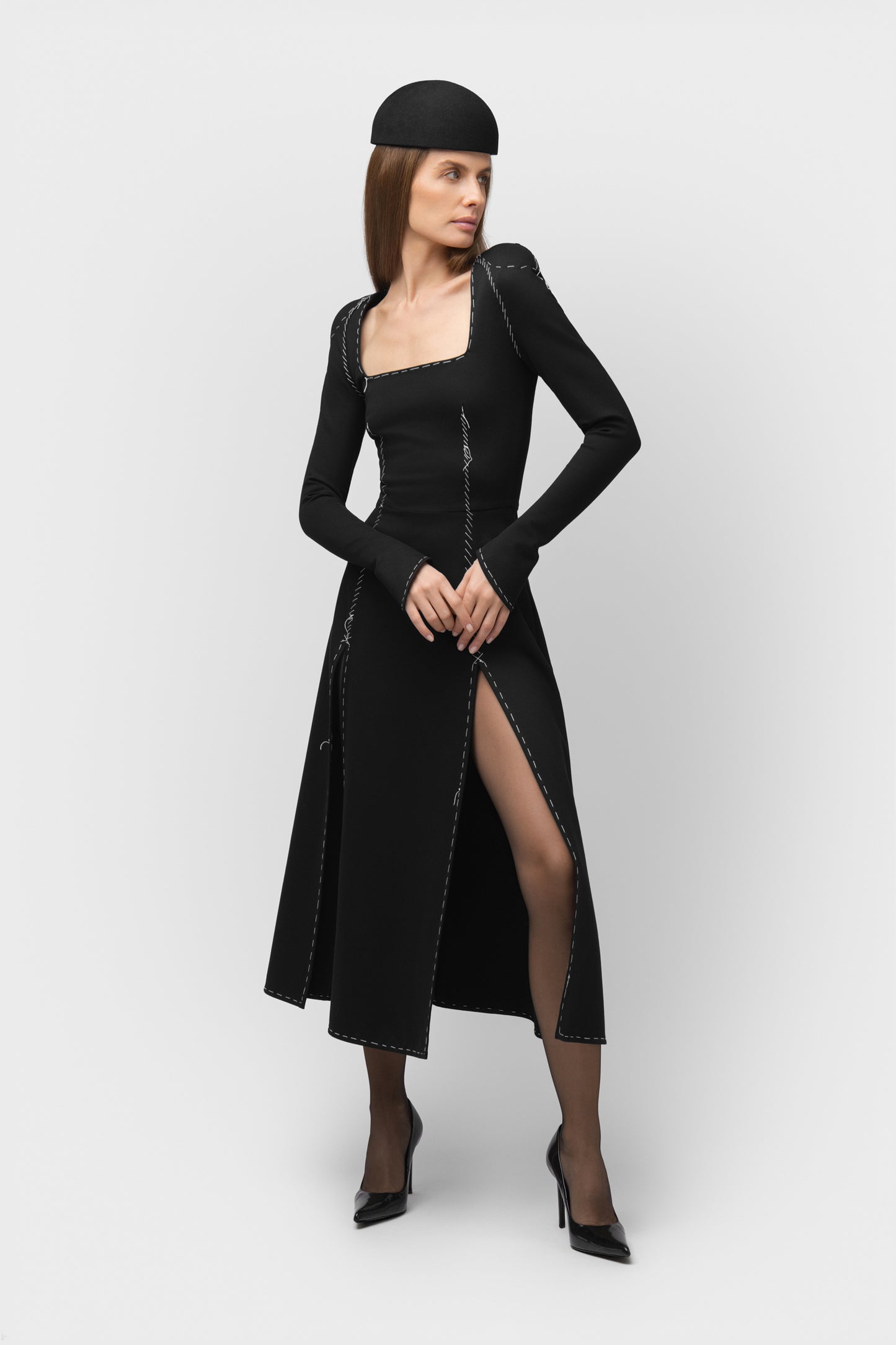 EBONE SUKNELĖ - KOLEKCIJA BASTED