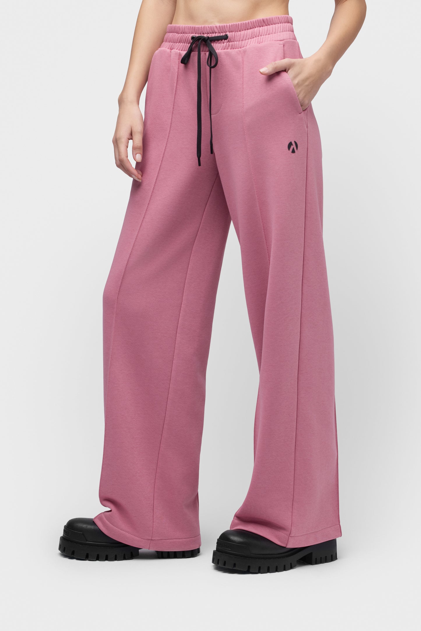 LAISVALAIKIO KOSTIUMAS