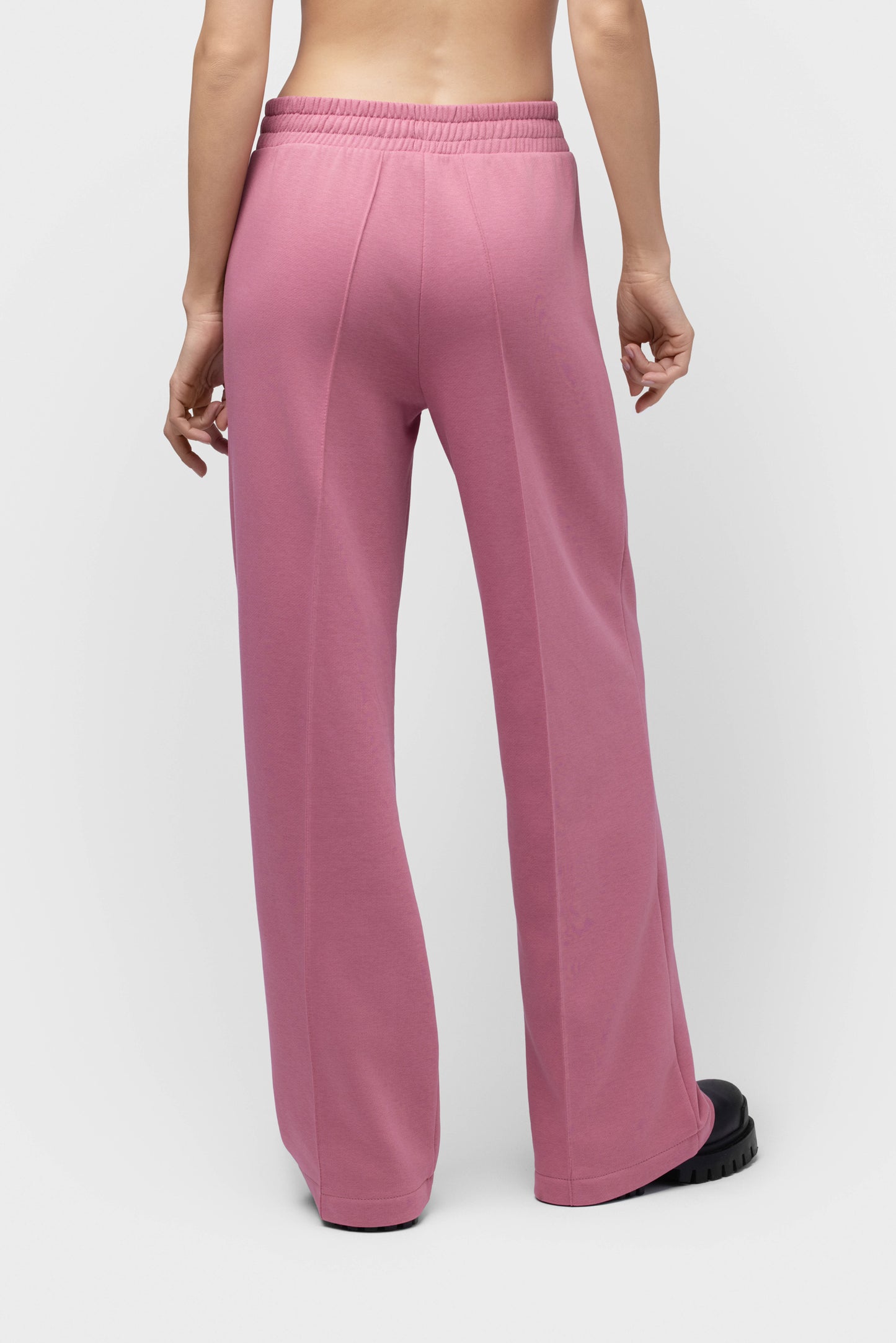 LAISVALAIKIO KOSTIUMAS