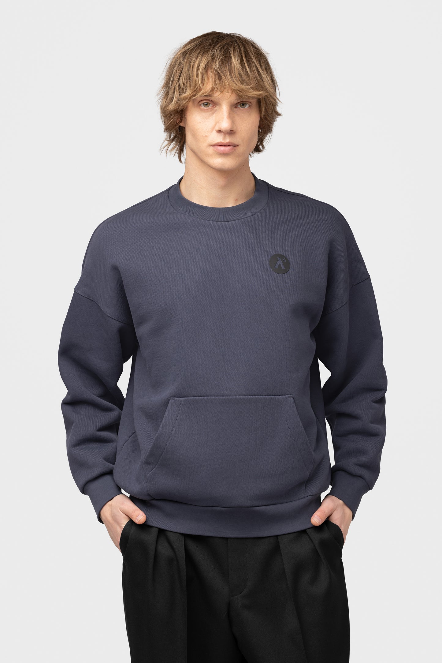 OVERSIZED SWEATSHIRT BE PŪKO