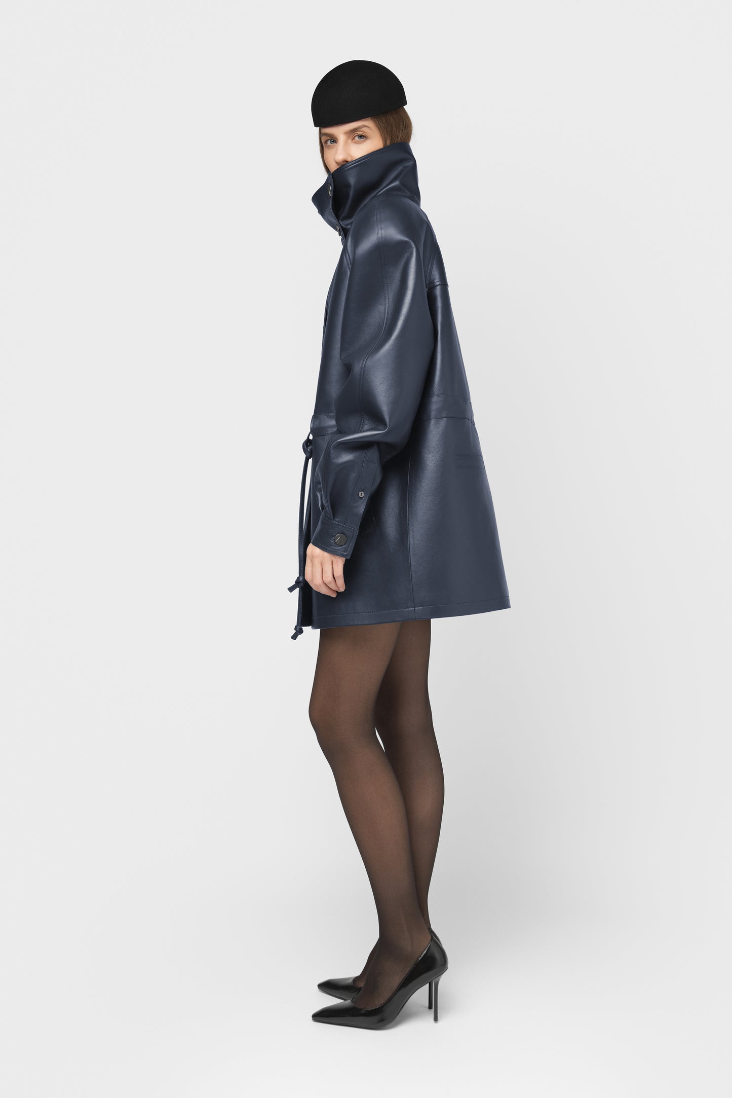 NATŪRALIOS ODOS STRIUKĖ-FORMA- MĖLYNA