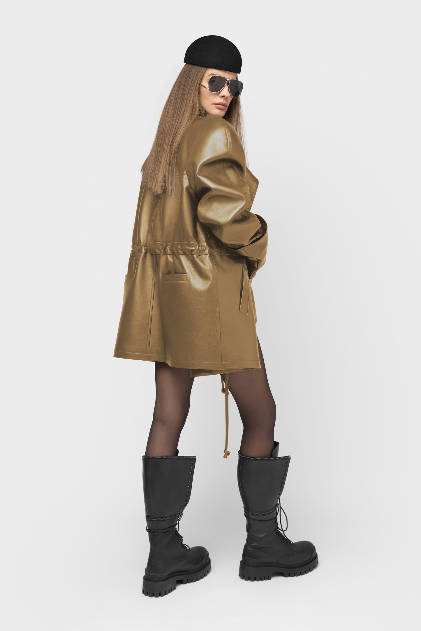 NATŪRALIOS ODOS STRIUKĖ-FORMA- SMĖLIO