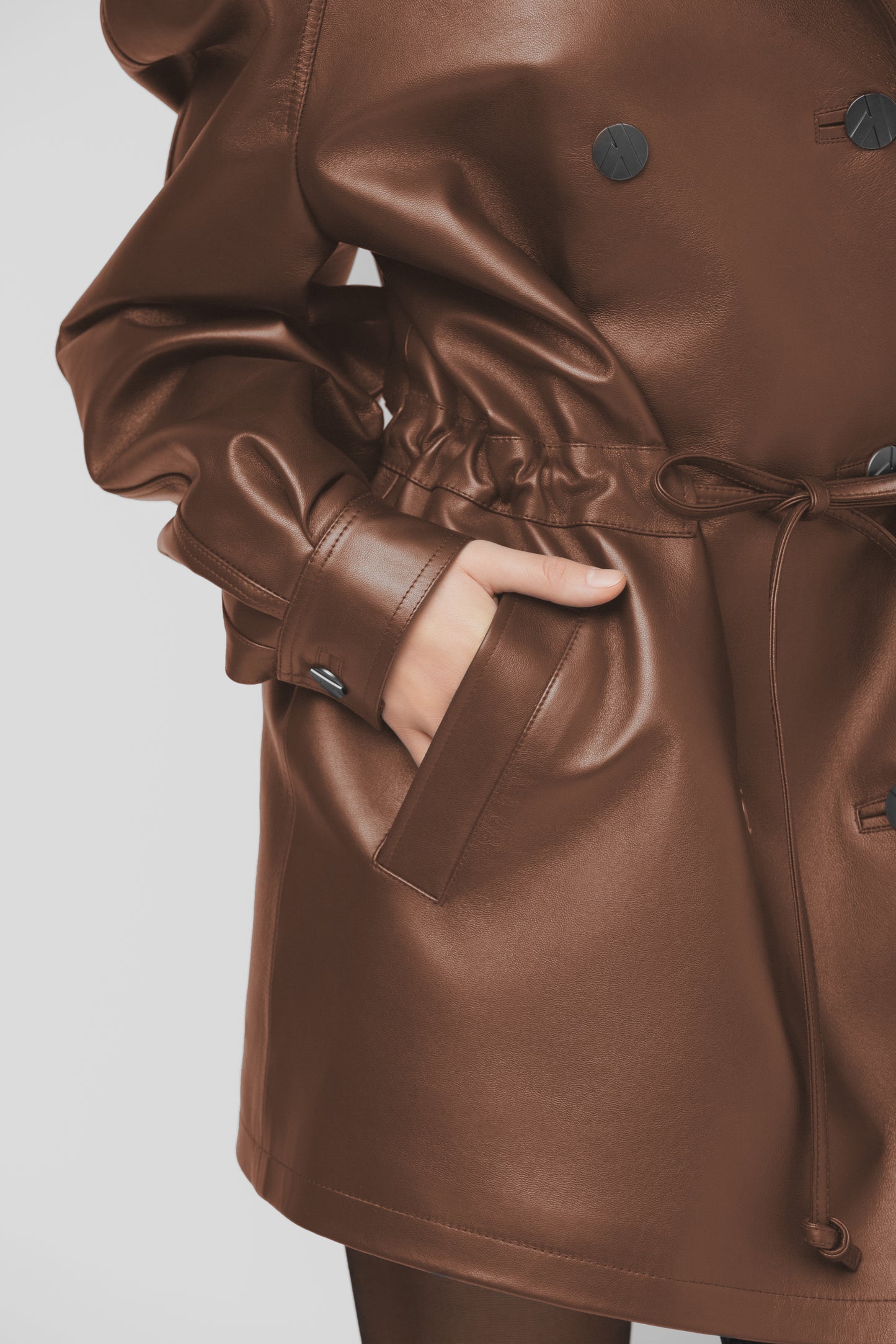 NATŪRALIOS ODOS STRIUKĖ-FORMA- KAŠTONAS