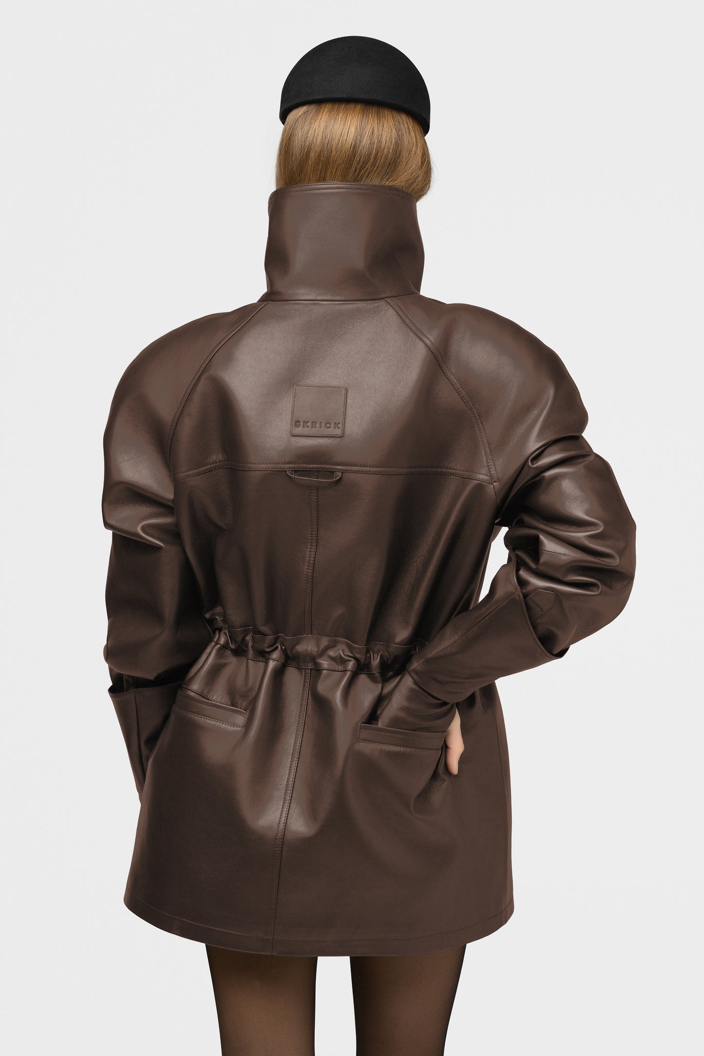 NATŪRALIOS ODOS STRIUKĖ-FORMA- RUDA