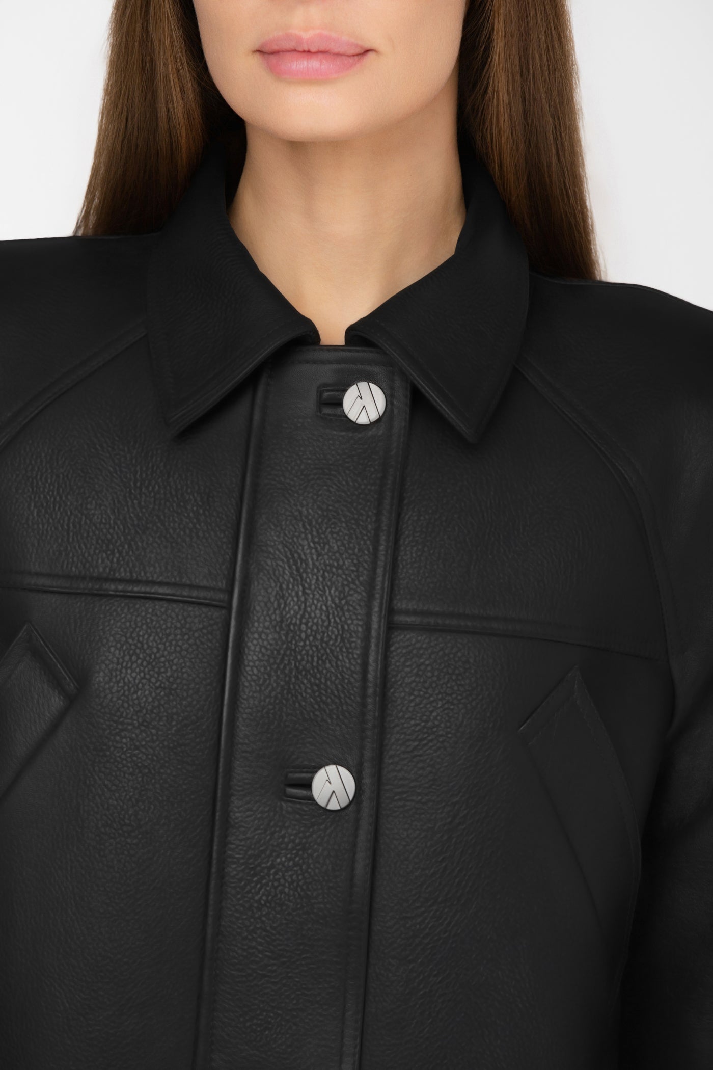 NATŪRALIOS ODOS STRIUKĖ-TERRA-GRŪDĖTA JUODA