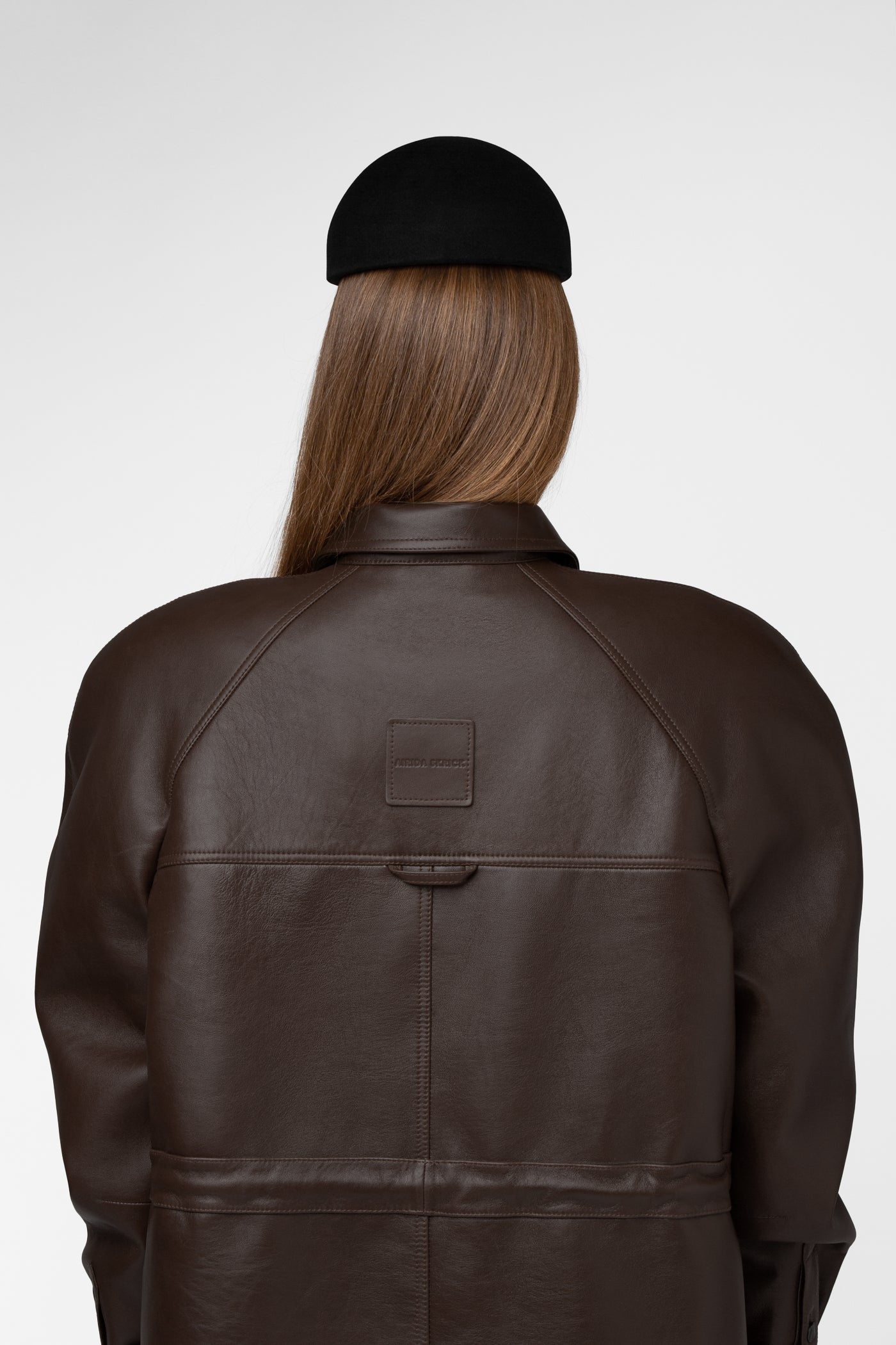 NATŪRALIOS ODOS STRIUKĖ-TERRA-TAMSIAI RUDA