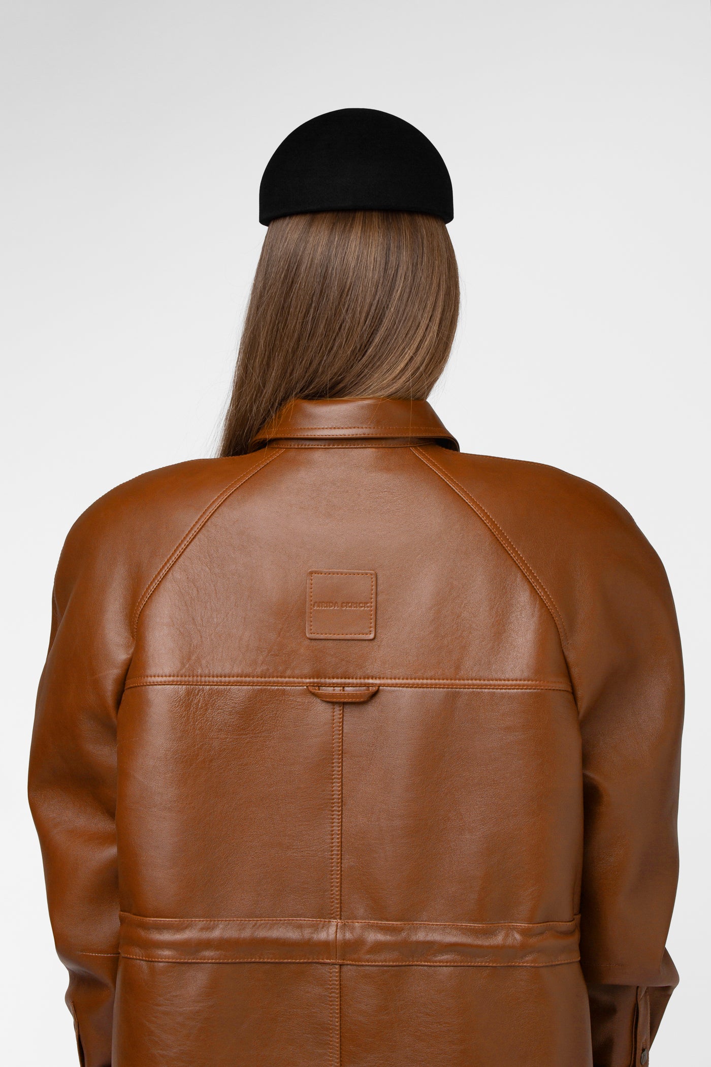 NATŪRALIOS ODOS STRIUKĖ-TERRA-KONJAKAS