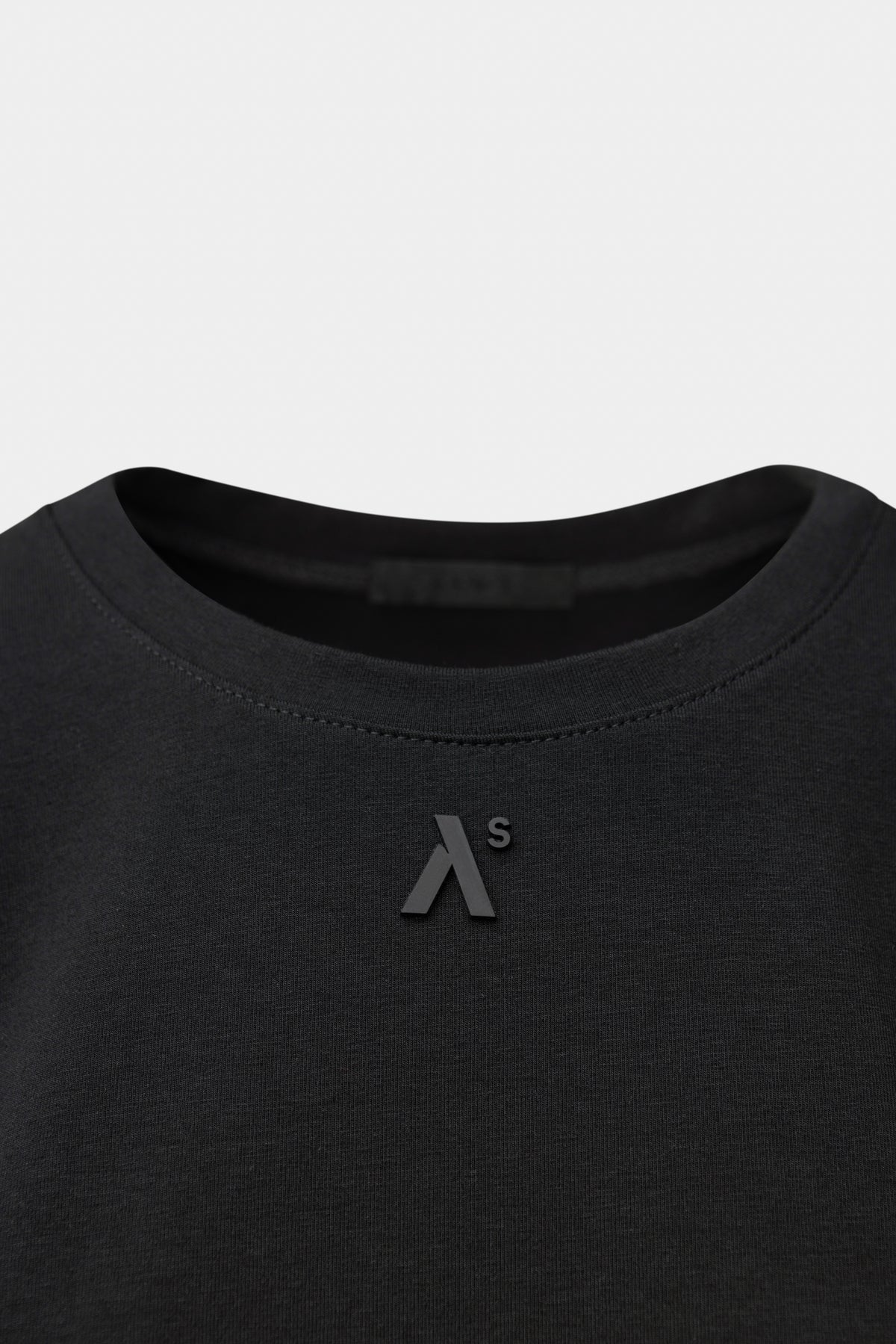 UNISEX MARŠKINĖLIAI – JUODI. AIRIDA SKRICK