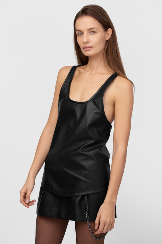 SHORT SKIRT WITH PLEATS